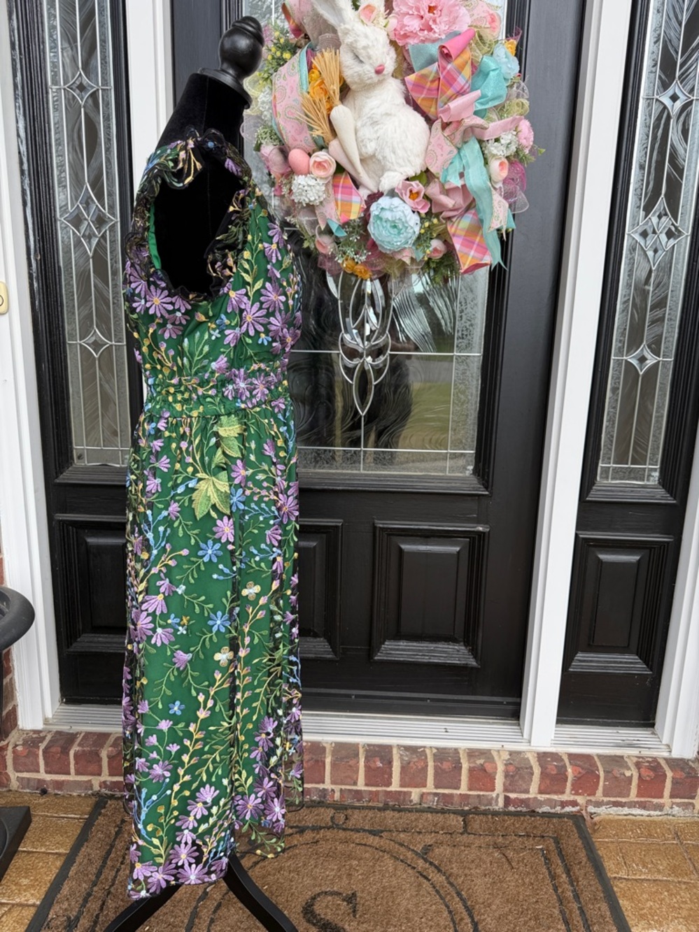 💐Maggy London Giselda Dress - Picture 4 of 11